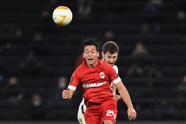 费内巴切主场奏凯，2-0战胜格拉茨风暴晋级在望